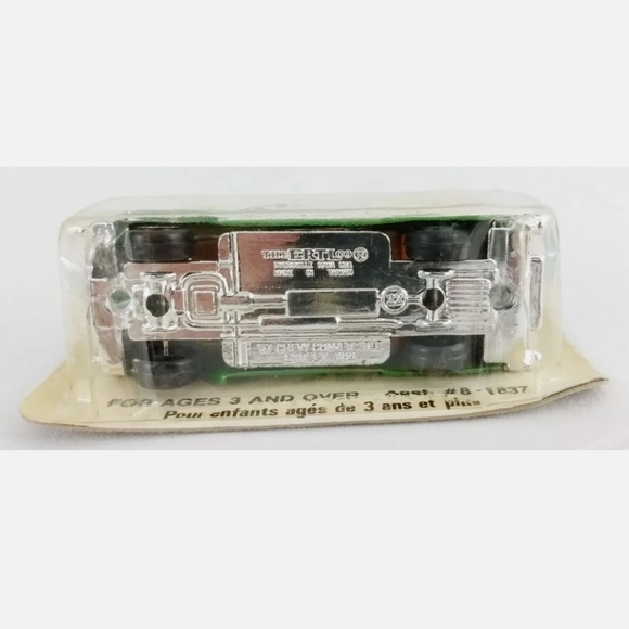 80 Street Rods 57 Chevy Metallic Green Convertible - Picture 2 of 8